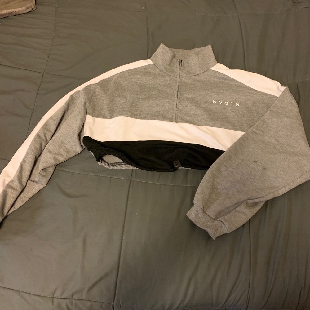 NVGTN Cropped Jacket